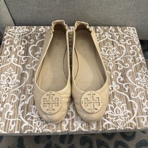 TORY BURCH Minnie Travel Ballet Flats Nude Patent Leather US Size 7.5